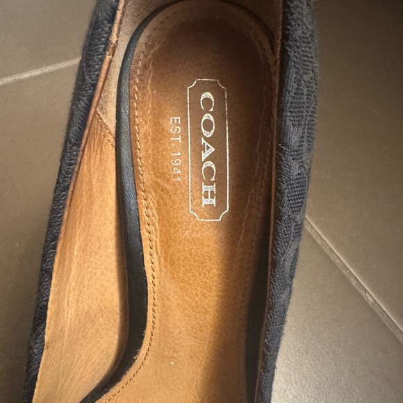 COACH ELLIN Signature Mono Pumps
Size 6 Black Formal Office Classic Designer - Picture 16 of 17